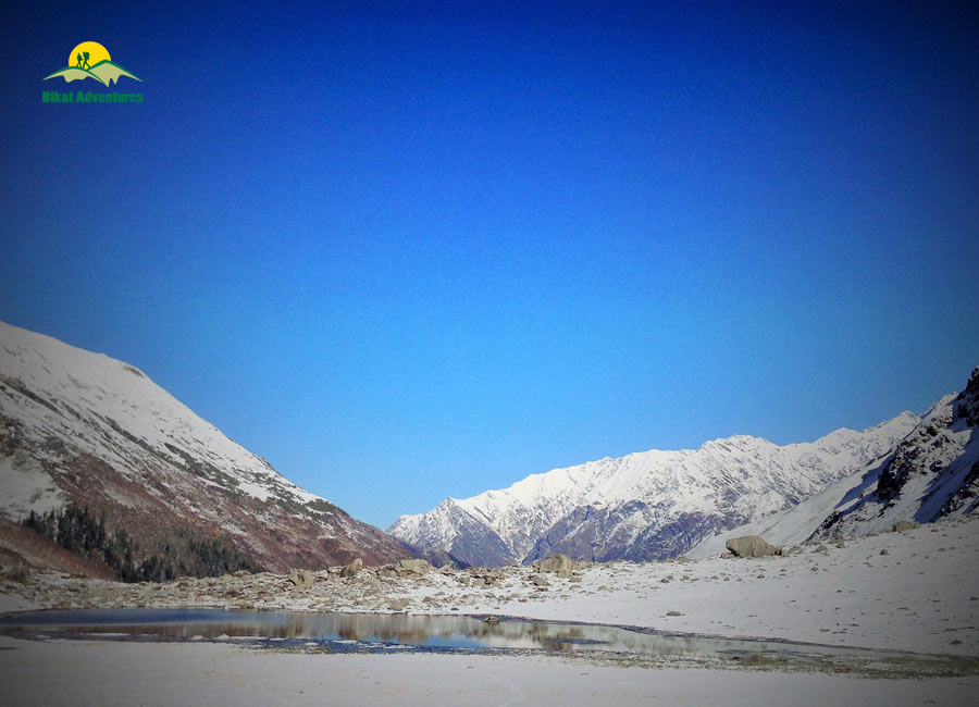 A Trek to Ruinsara Tal - The twin brother of Har ki Dun