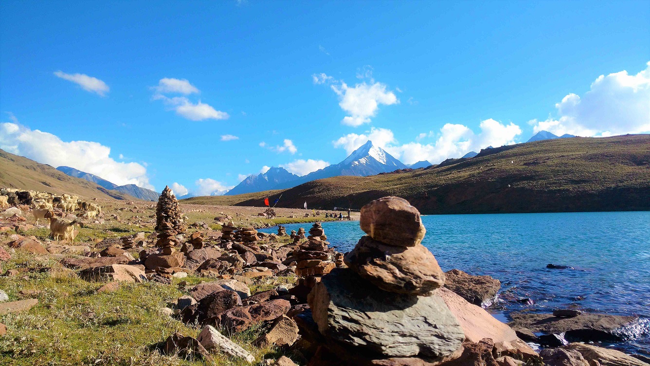 Hampta Pass - connecting the two heavens !