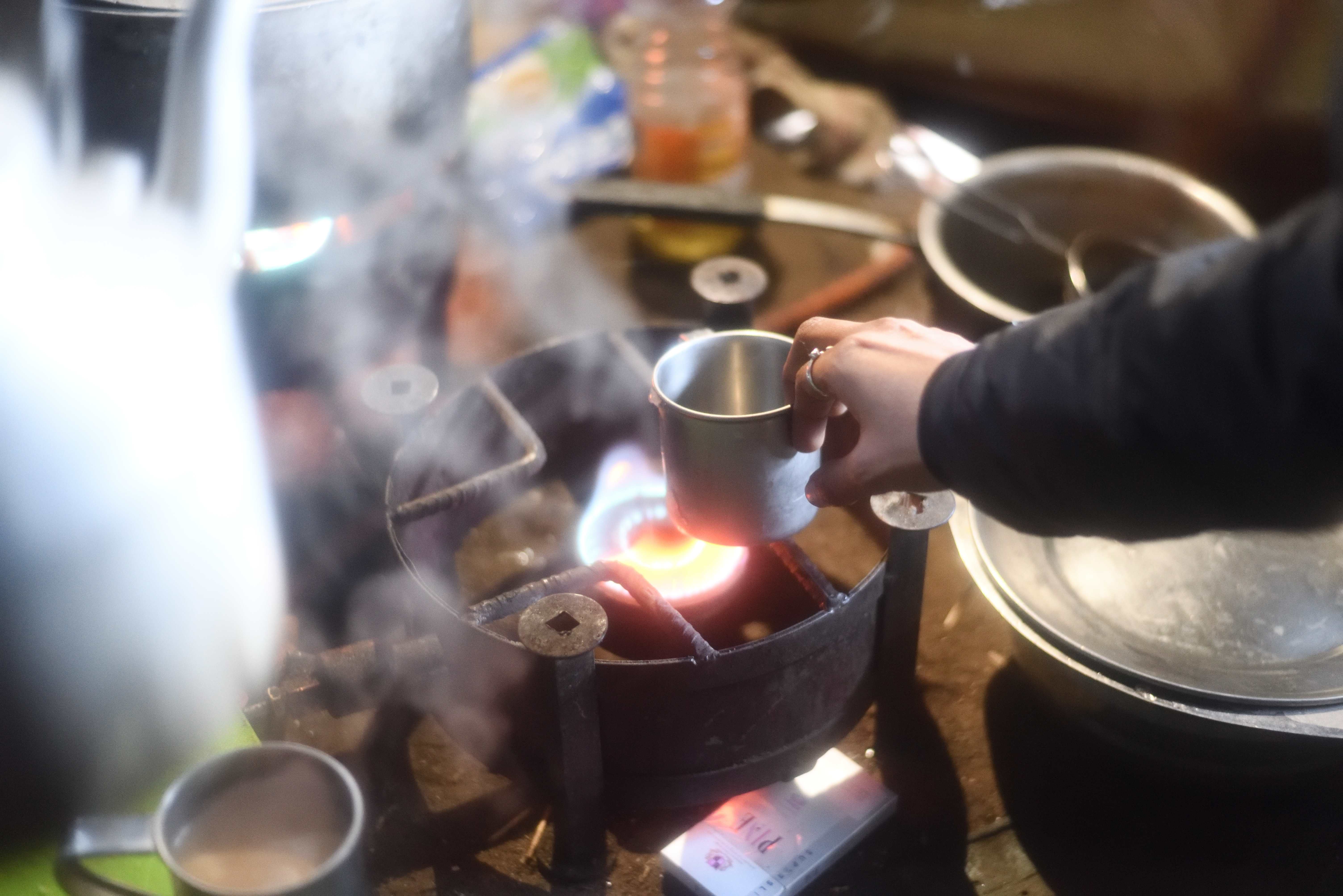 10 Tips for Staying Warm in Himalayan Winters