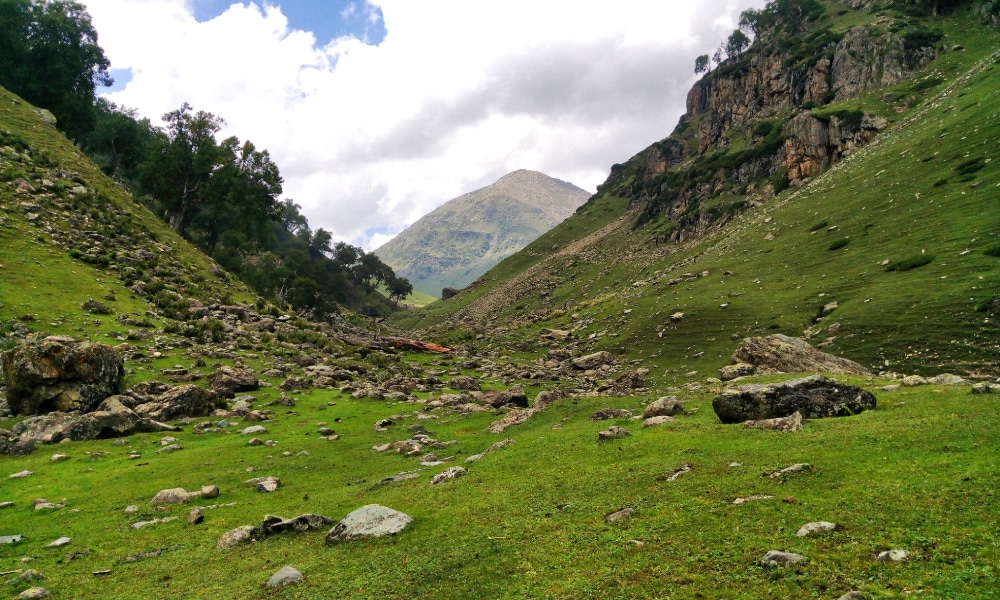 Why I chose to do Tarsar Marsar over Kashmir Great Lakes