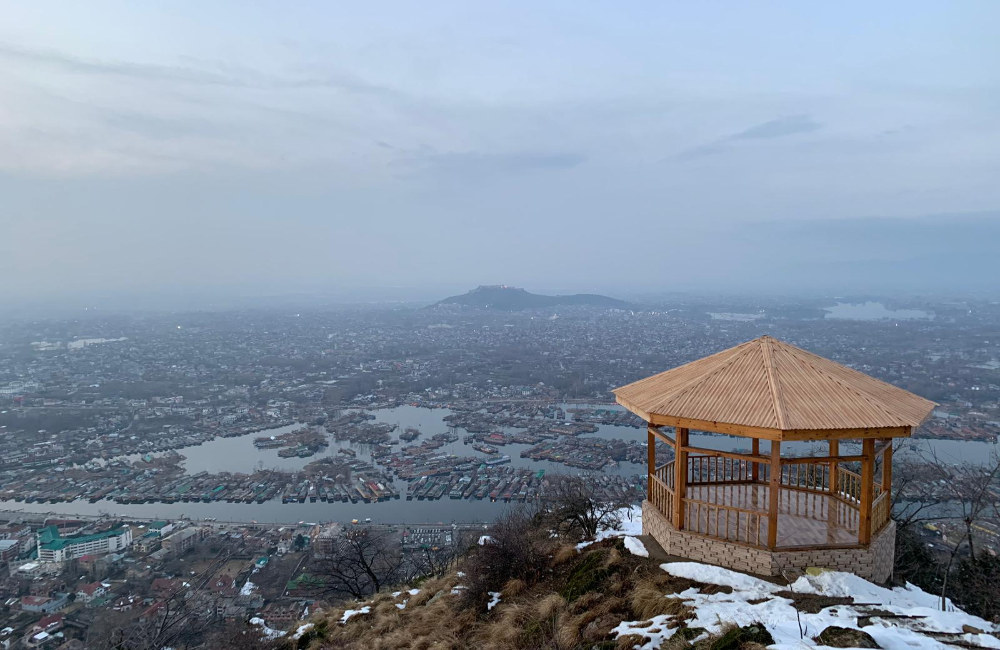 Srinagar and Kashmir: Touring while Trekking