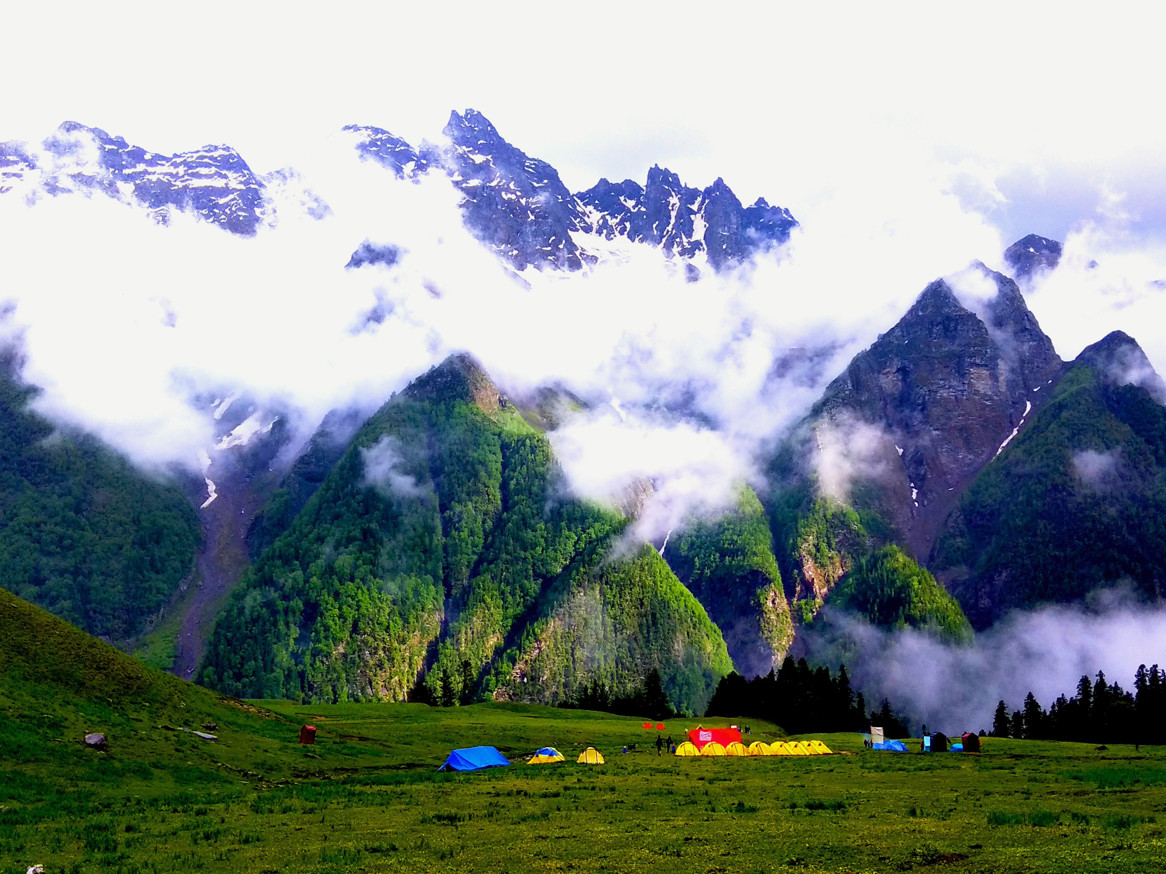 Pin Bhabha Pass or Buran Ghati Trek – Where will you head this summer?
