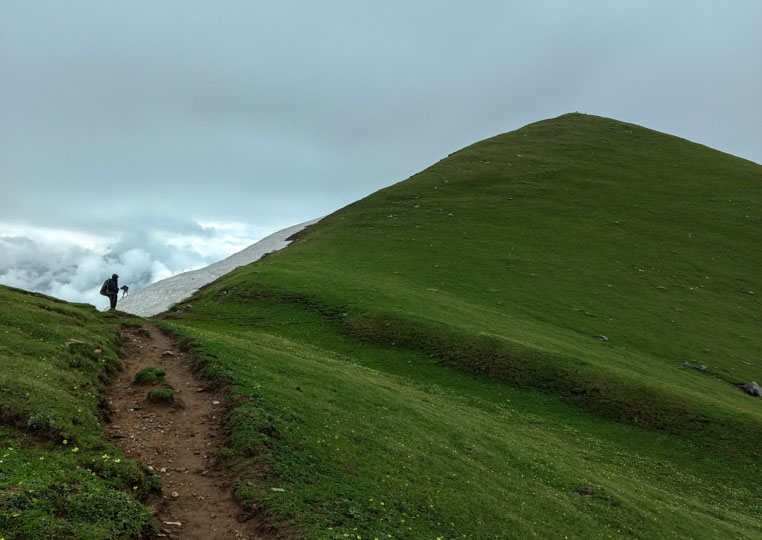 Offbeat Treks Near Manali 