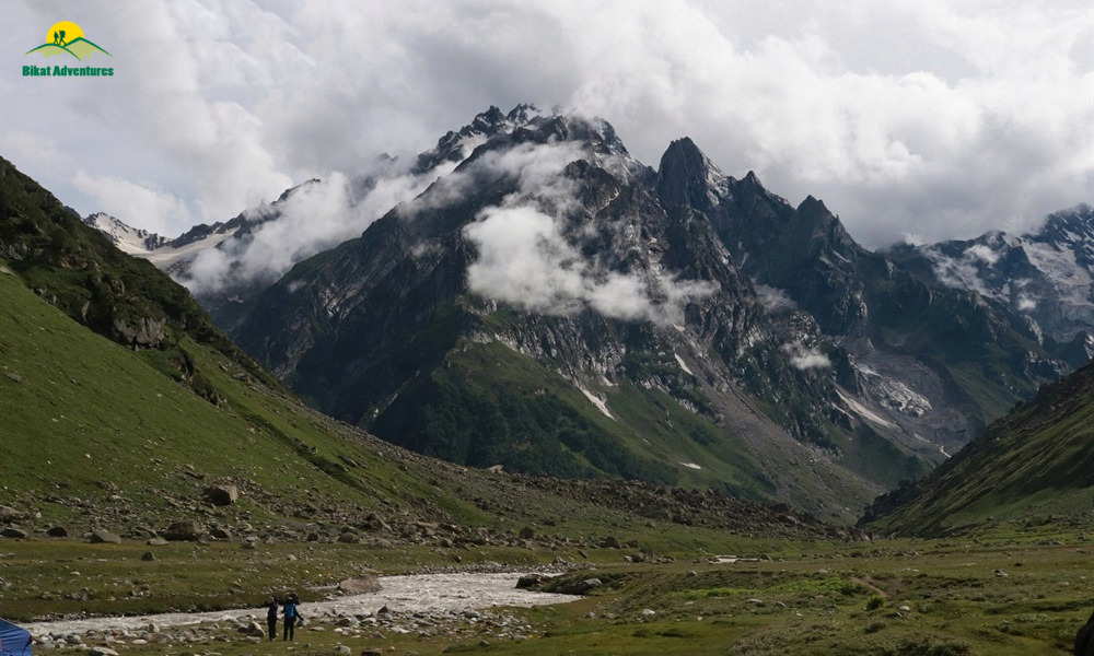 Best Himalayan Treks That You Can Go For This Summer