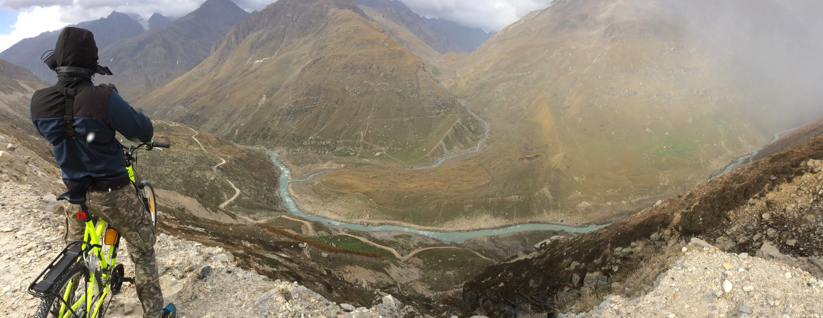 4 Best Cycling Expeditions To Do In India