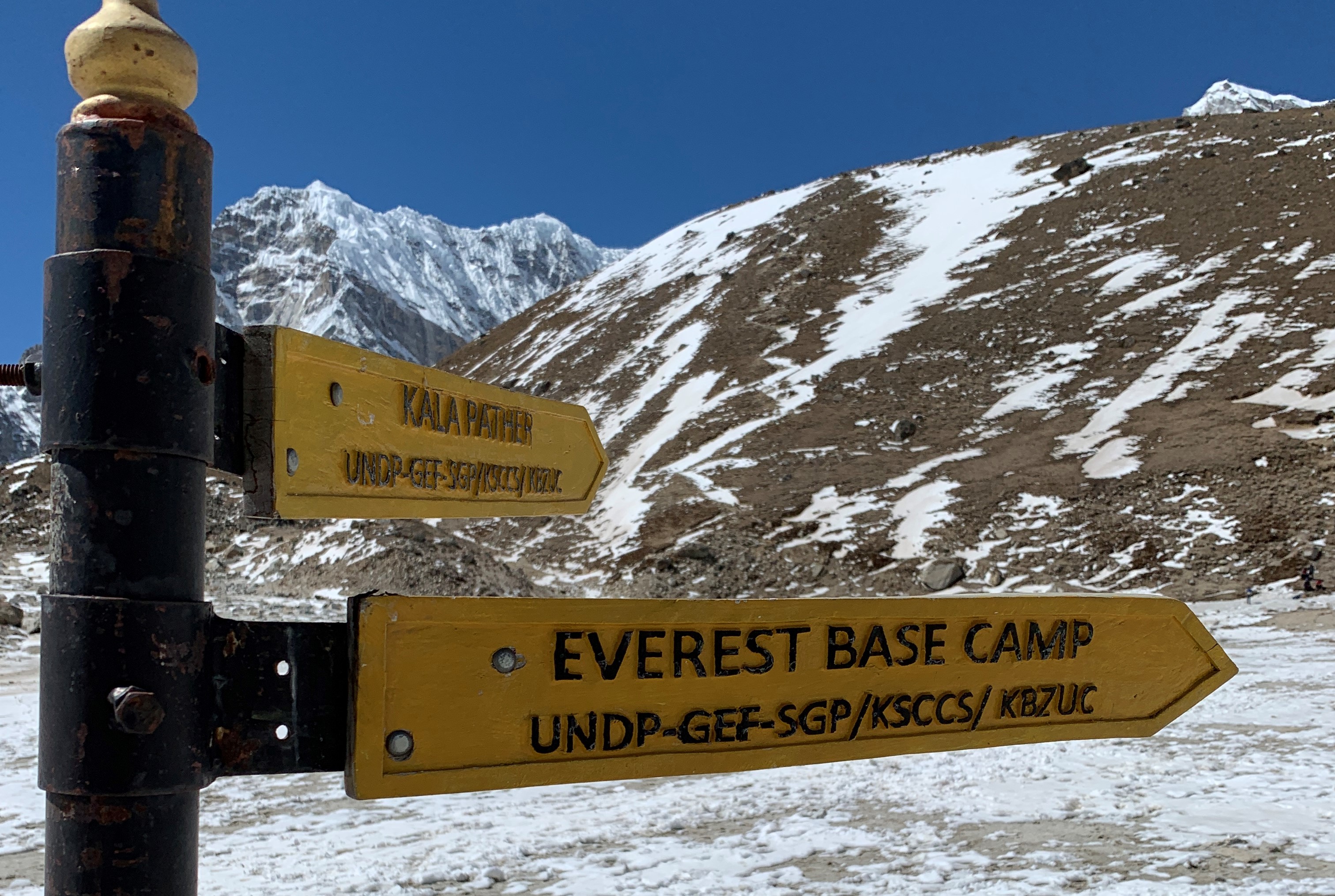 Everest base camp sign board