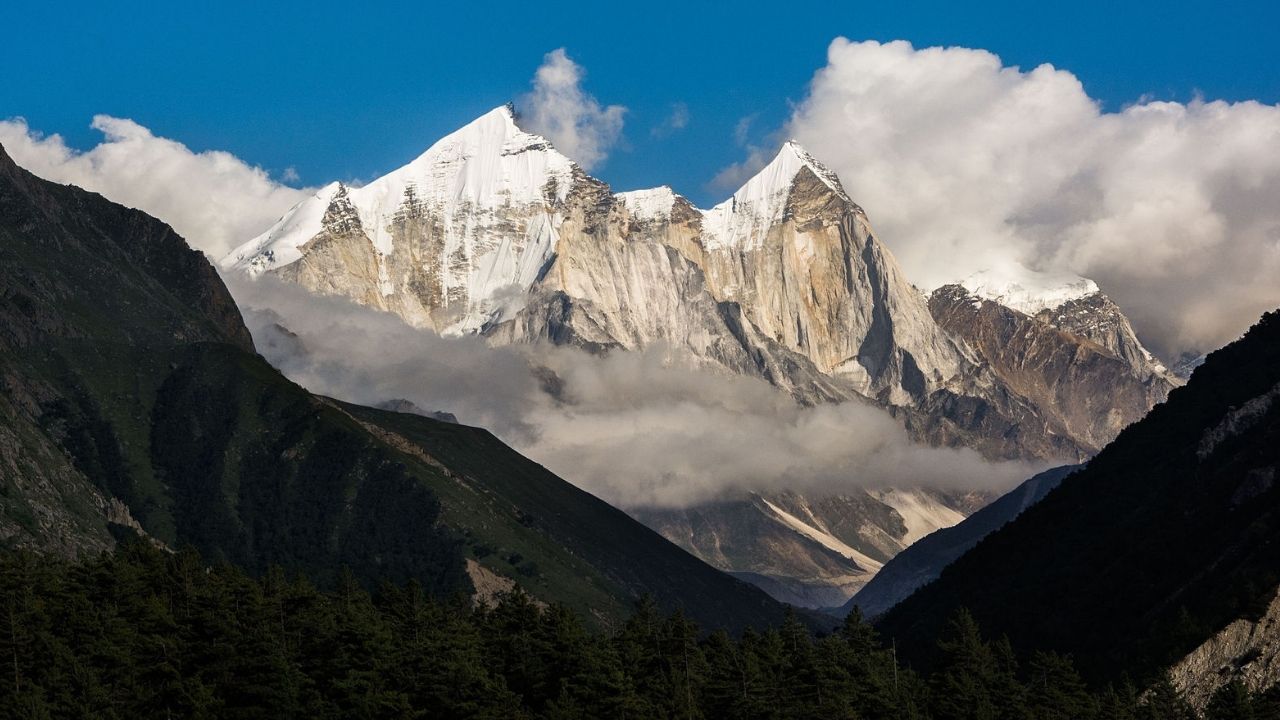 Bikat Mountaineering Expeditions 2022