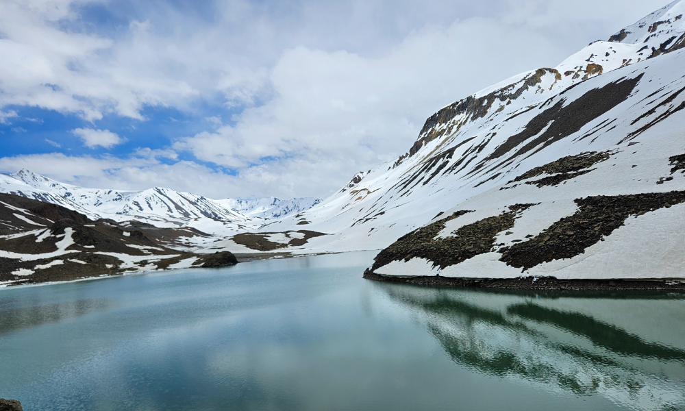 Beauty of Yunam Peak Trek Picture