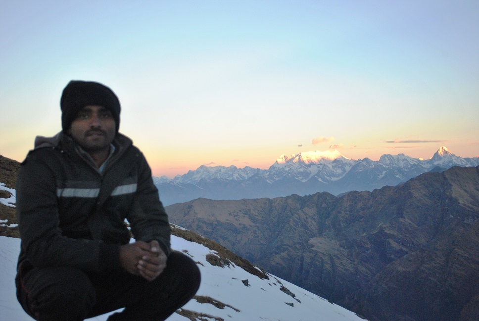 Days Of Solitude, A Could Have Been Bear & The Mystery Lake - Roopkund Trek !