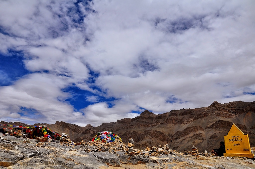 Conquering Your Fears, Gaining Yourself : Manali - Khardung La Cycling Expedition ( Part - 3 : Brandy Nallah to Tso Kar )