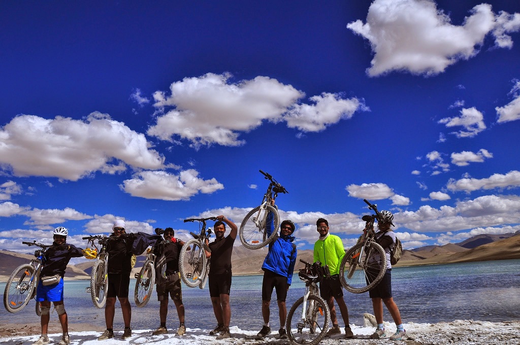 Conquering Your Fears, Gaining Yourself : Manali - Khardung La Cycling Expedition ( Part - 3 : Brandy Nallah to Tso Kar )