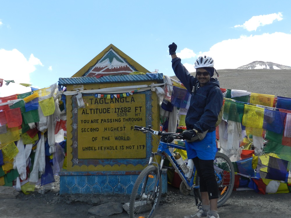 Conquering Your Fears, Gaining Yourself : Manali - Khardung La Cycling Expedition ( Part - 4 : Tso Kar to Khardung La )