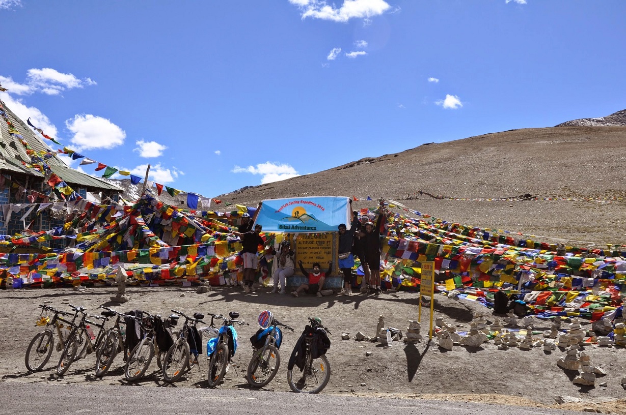 Conquering Your Fears, Gaining Yourself : Manali - Khardung La Cycling Expedition ( Part - 4 : Tso Kar to Khardung La )
