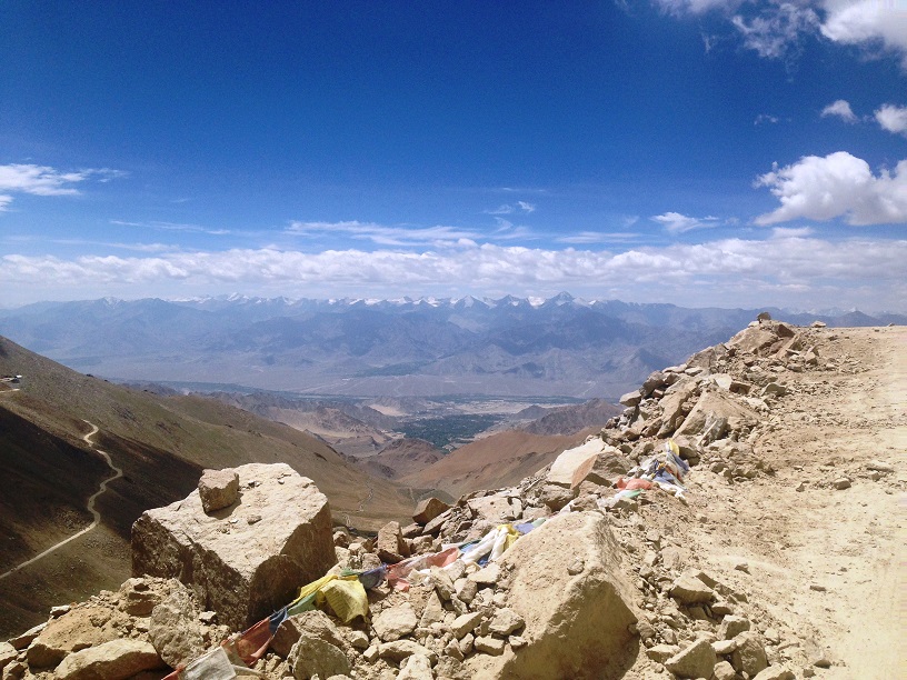 Conquering Your Fears, Gaining Yourself : Manali - Khardung La Cycling Expedition ( Part - 4 : Tso Kar to Khardung La )