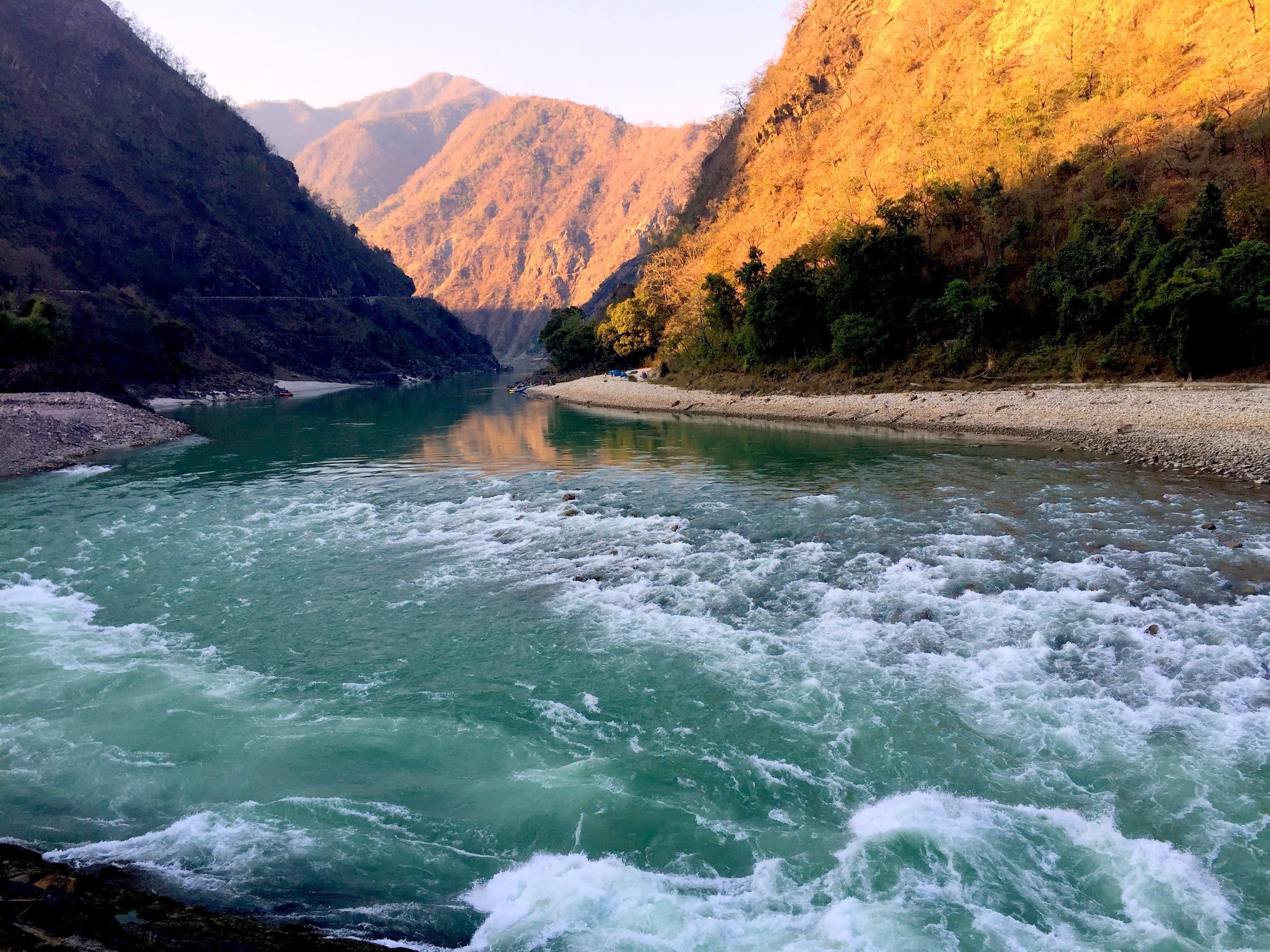 Deoria Tal - Chandrashila Trek 2016