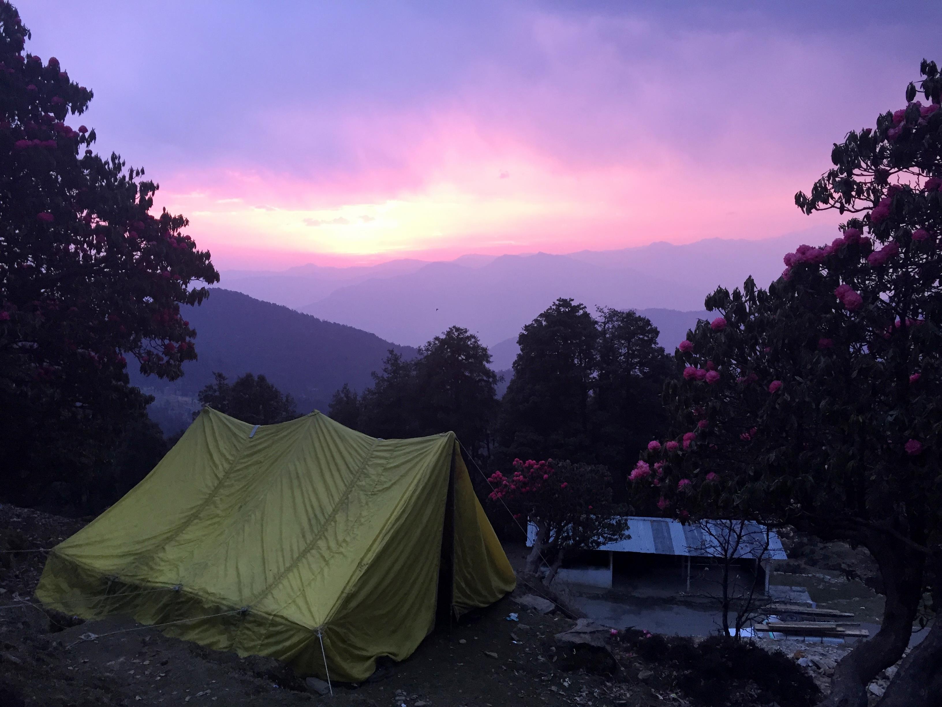 Deoria Tal - Chandrashila Trek 2016