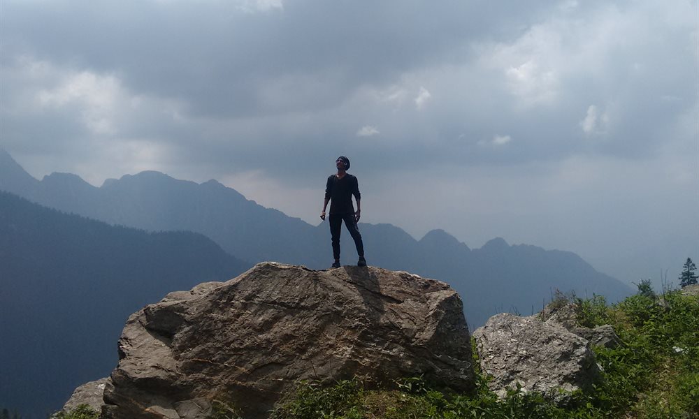 SARPASS..  Into the mighty himalaya..