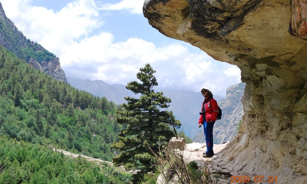 A trek to Kalindi pass
