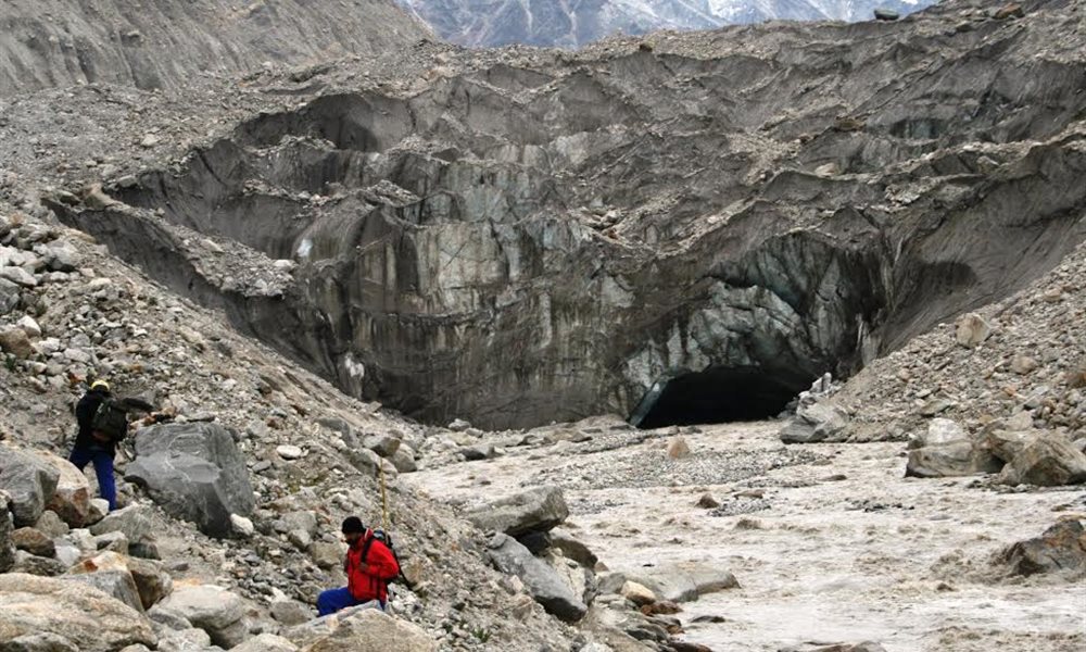 A trek to Kalindi pass