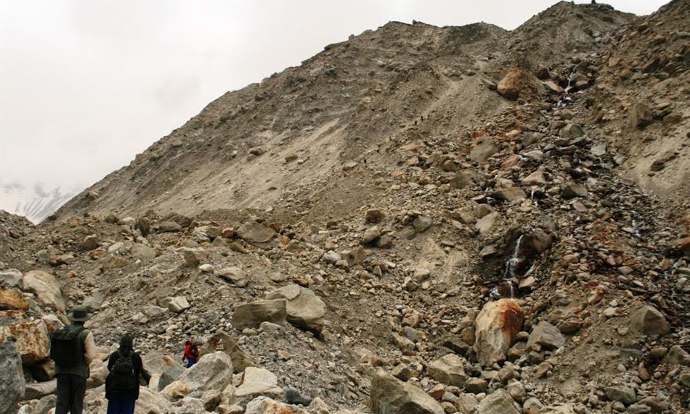 A trek to Kalindi pass