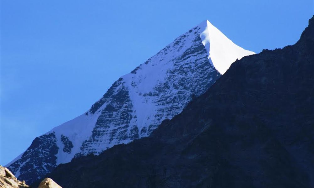 A trek to Kalindi pass