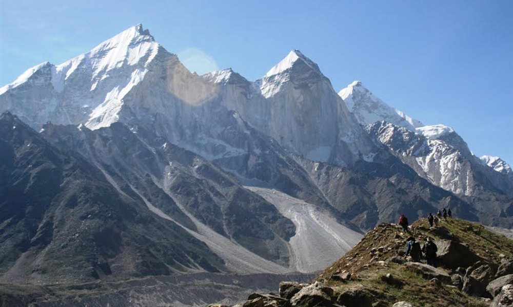 A trek to Kalindi pass