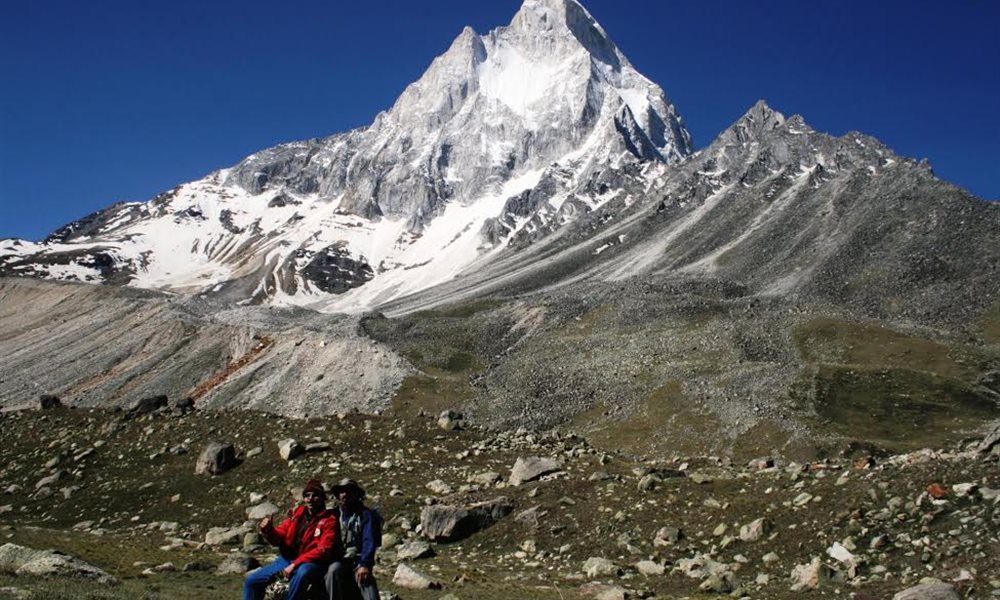 A trek to Kalindi pass