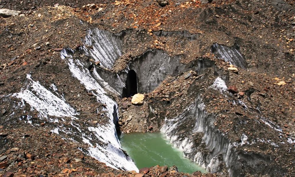 A trek to Kalindi pass