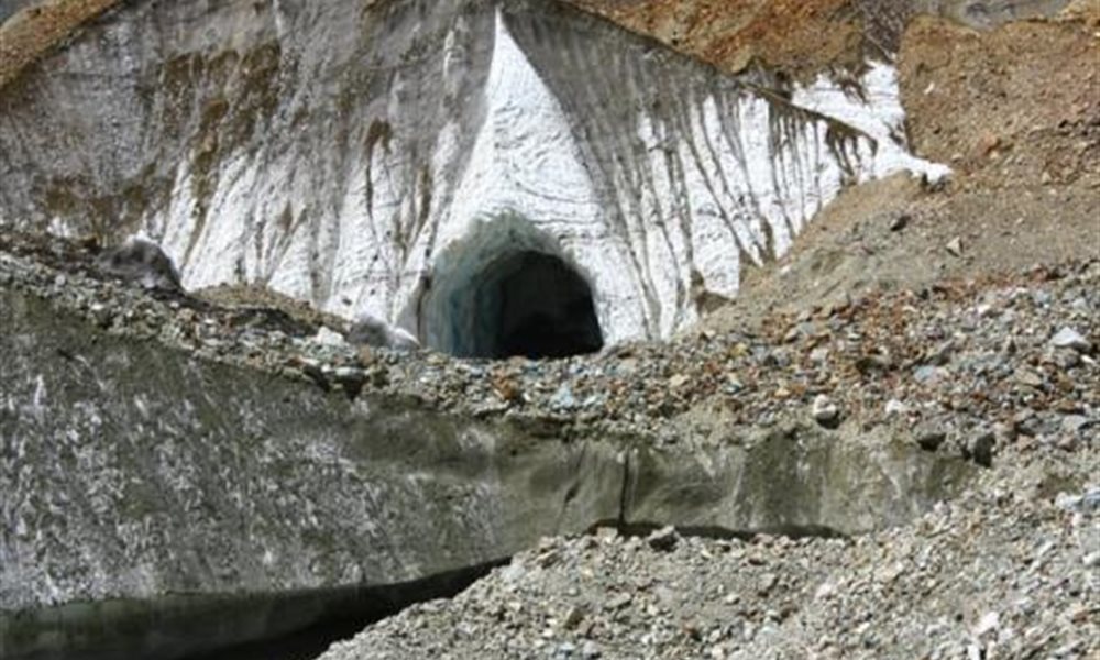 A trek to Kalindi pass