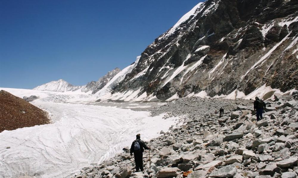 A trek to Kalindi pass