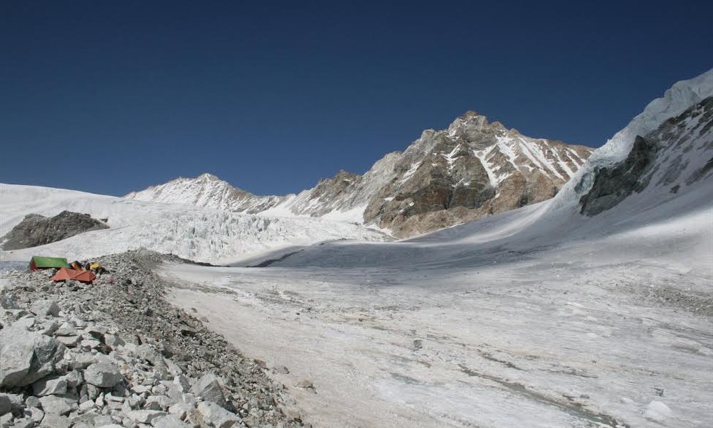 A trek to Kalindi pass
