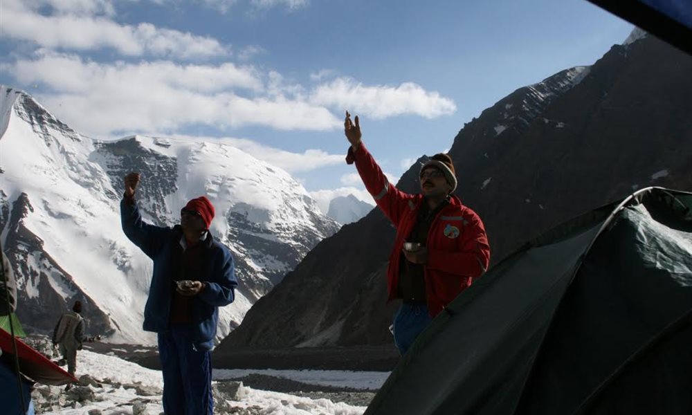 A trek to Kalindi pass