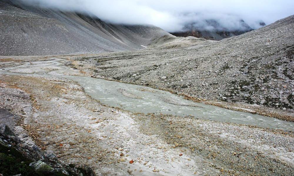 A trek to Kalindi pass