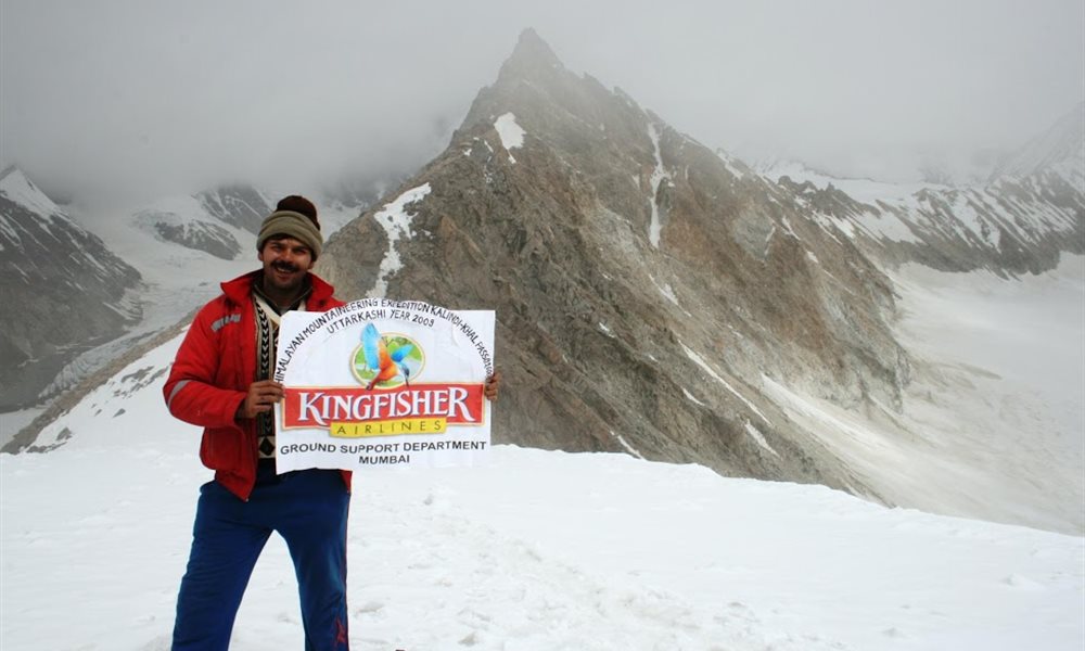A trek to Kalindi pass