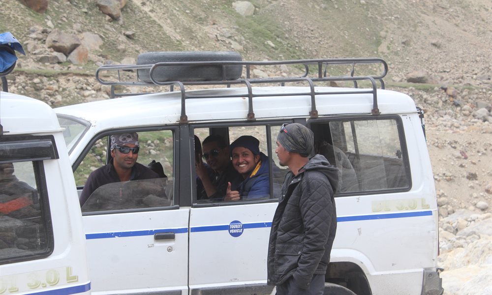 How Himalayan Transport Service is making Your Trek experience Hassle-free