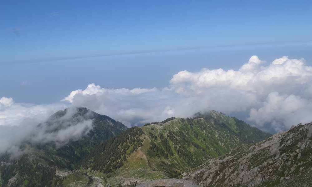 The ultimate guide to Indrahar Pass Trek in monsoon