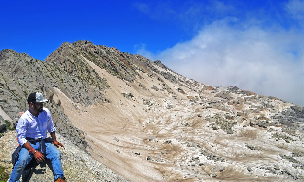 The ultimate guide to Indrahar Pass Trek in monsoon