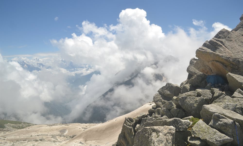 The ultimate guide to Indrahar Pass Trek in monsoon
