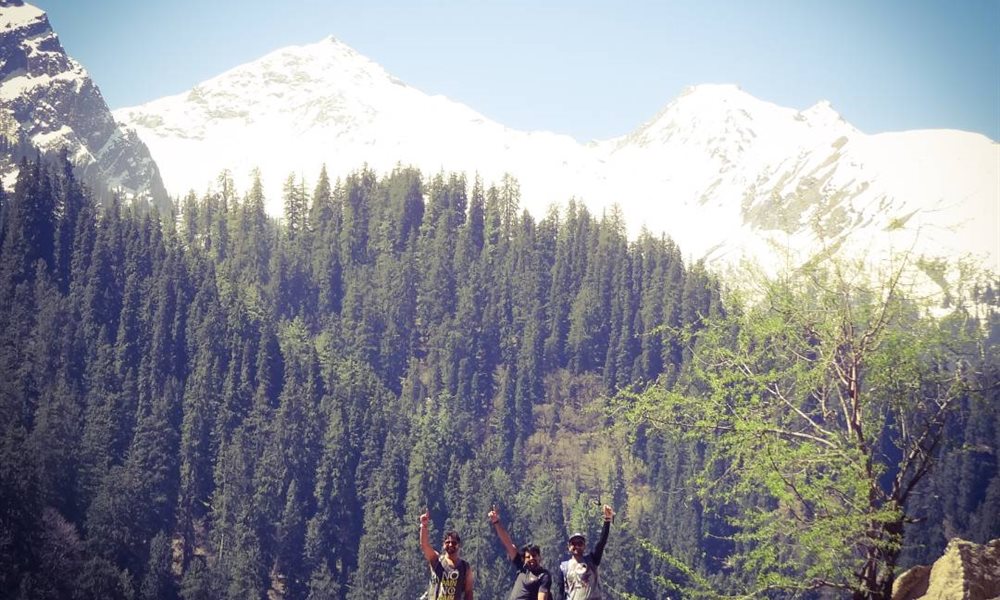 The Trek with Shooting Stars and Snow!