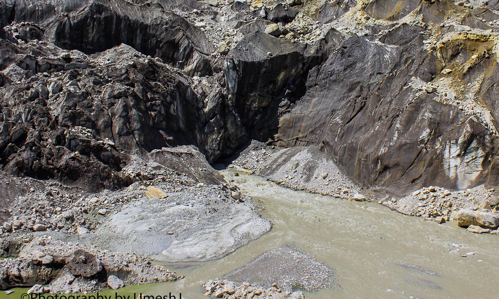 A Breath-Taking Journey to Gangotri - Gomukh - Tapovan