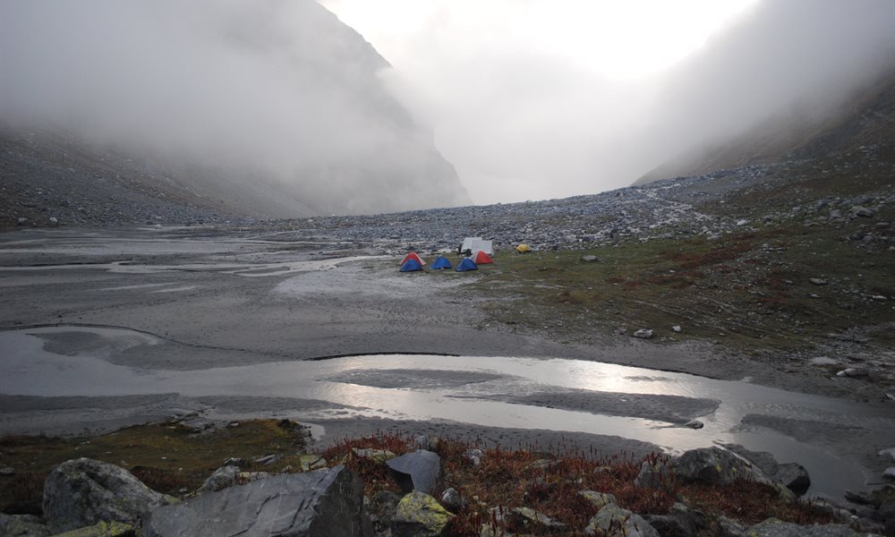 Choosing a Campsite: 101 Guide for Campsite Selection on the Trek