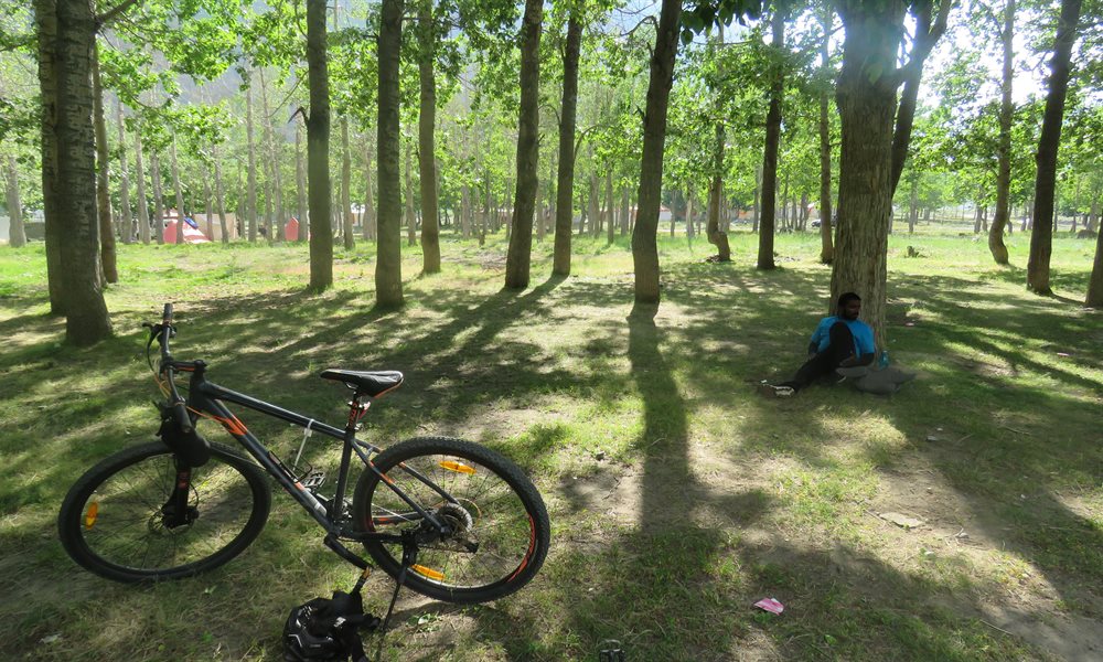 The Manali-Leh Cycling Campsites Are Legendary, Here's Why