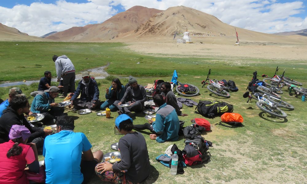 The Manali-Leh Cycling Campsites Are Legendary, Here's Why