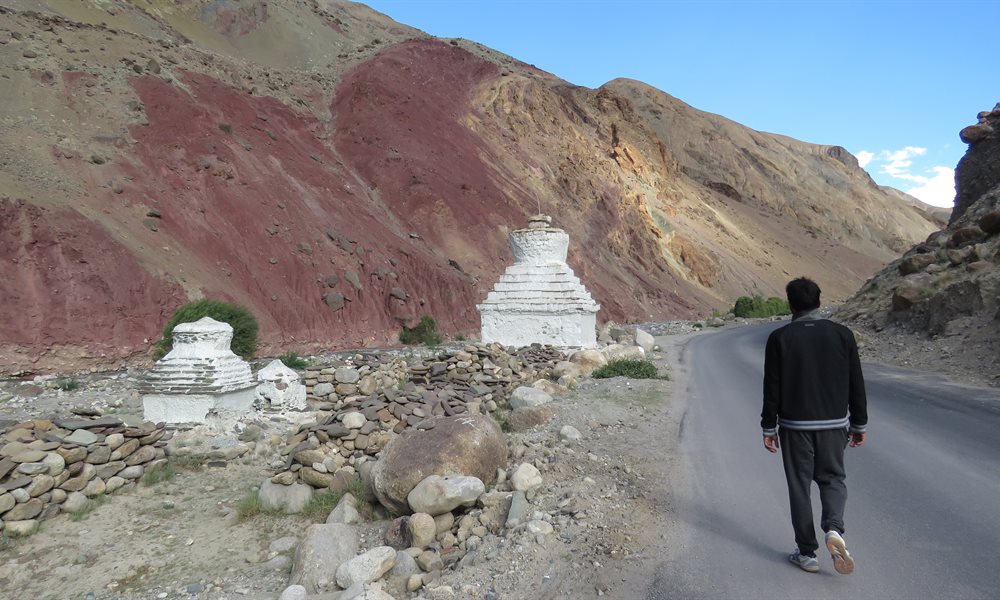 The Manali-Leh Cycling Campsites Are Legendary, Here's Why