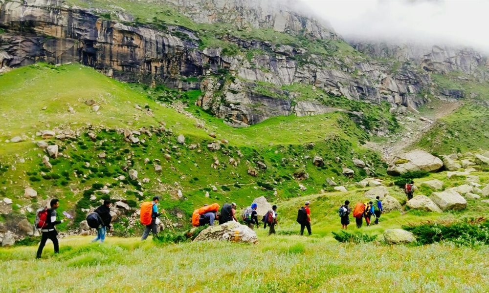 The Beautiful Himalayan Treks You Can Do This Coming Dusshera Long Weekend