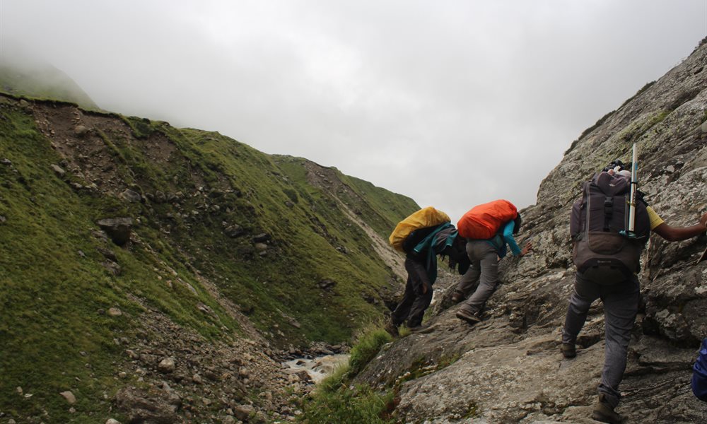 Ten days, ten reasons to go on Pin Parvati Pass