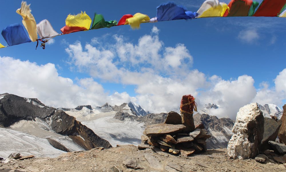 A beautiful marriage of two soulful valleys: Pin Parvati Pass 