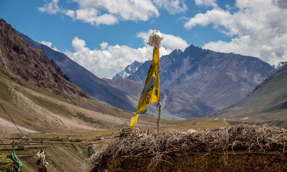A beautiful marriage of two soulful valleys: Pin Parvati Pass 