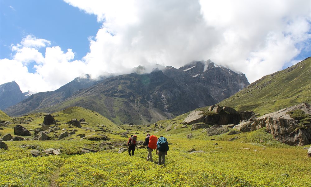 A beautiful marriage of two soulful valleys: Pin Parvati Pass 