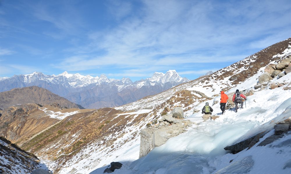 Why doing Kuari Pass with Bikat Adventures is pure awesomeness? 
